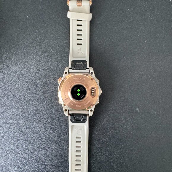Garmin Fenix 7S Solar - Picture 4 of 6